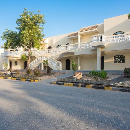 Barracuda Resort Umm al-Quwain Esterno foto