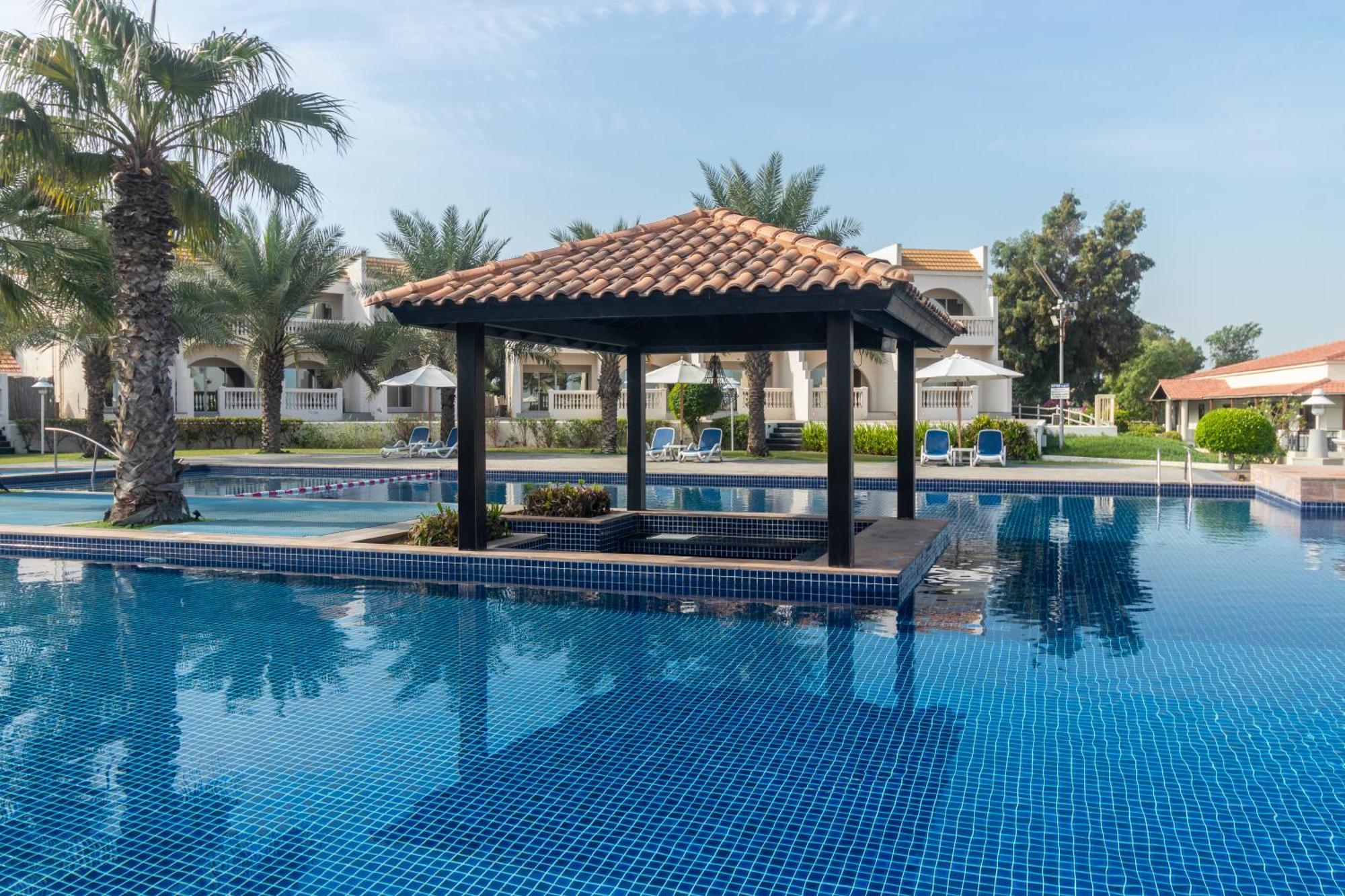Barracuda Resort Umm al-Quwain Esterno foto