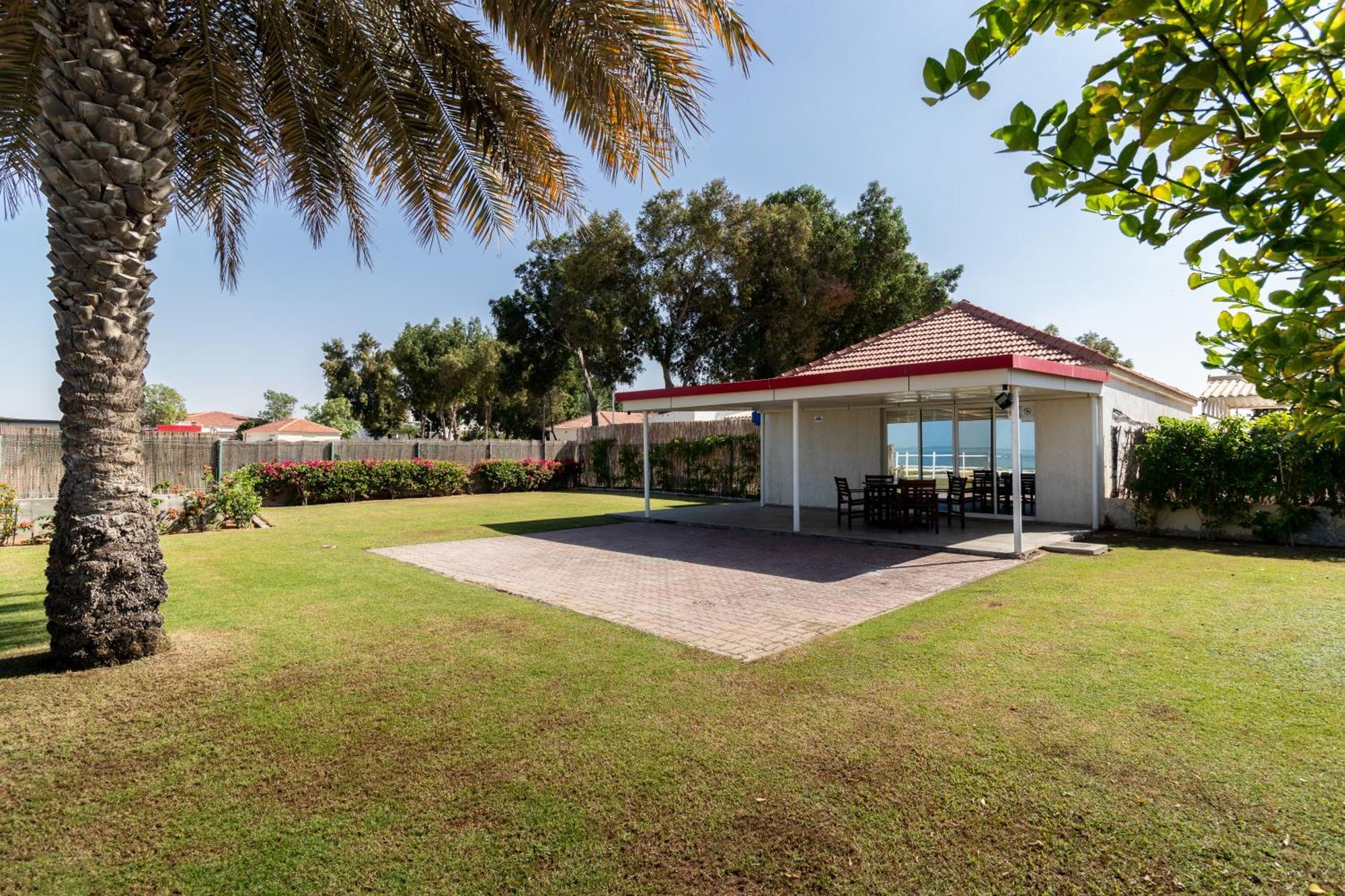 Barracuda Resort Umm al-Quwain Esterno foto