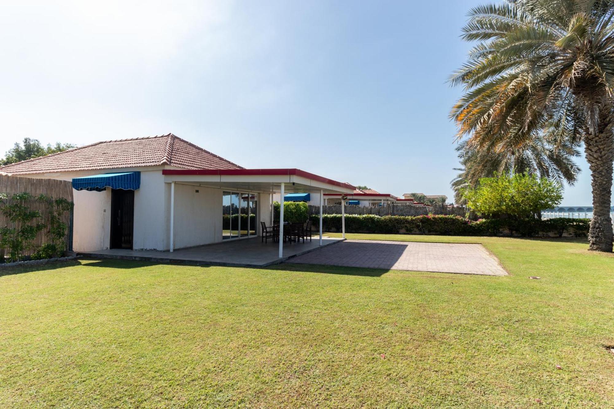 Barracuda Resort Umm al-Quwain Esterno foto