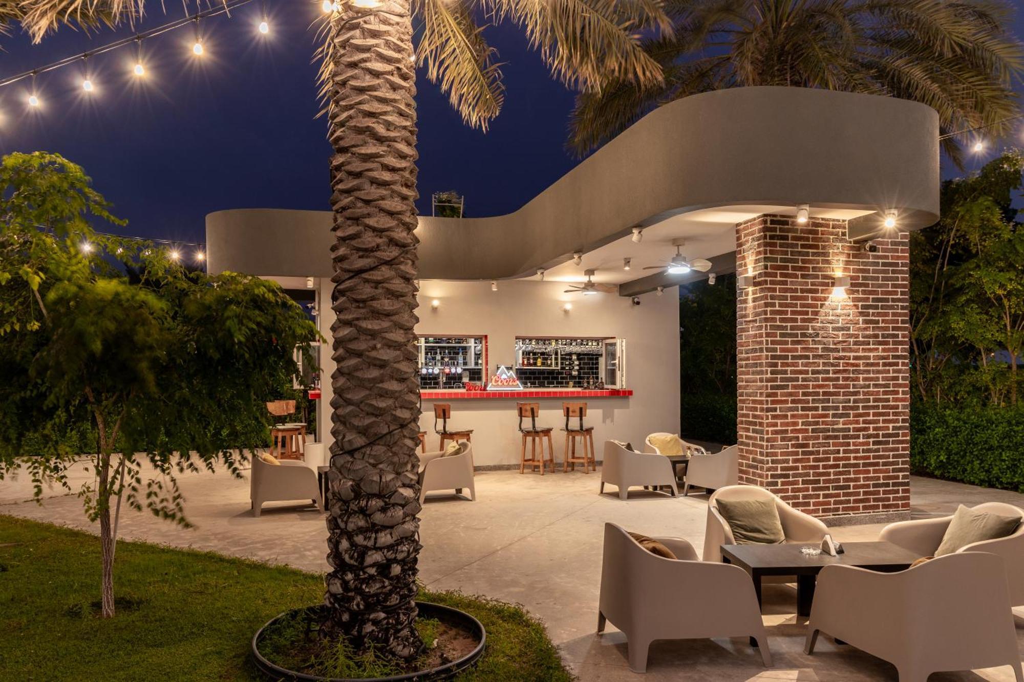 Barracuda Resort Umm al-Quwain Esterno foto
